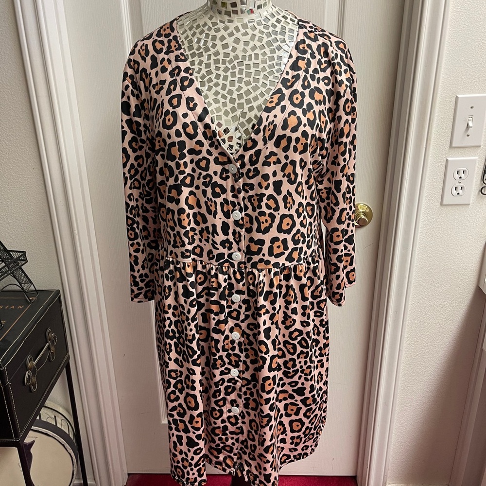 Order Plus Leopard Print V Neck Dress